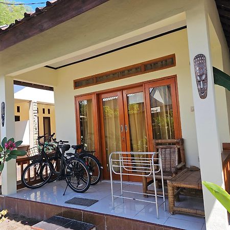 Mysterieus Gili Air Apartment Bagian luar foto