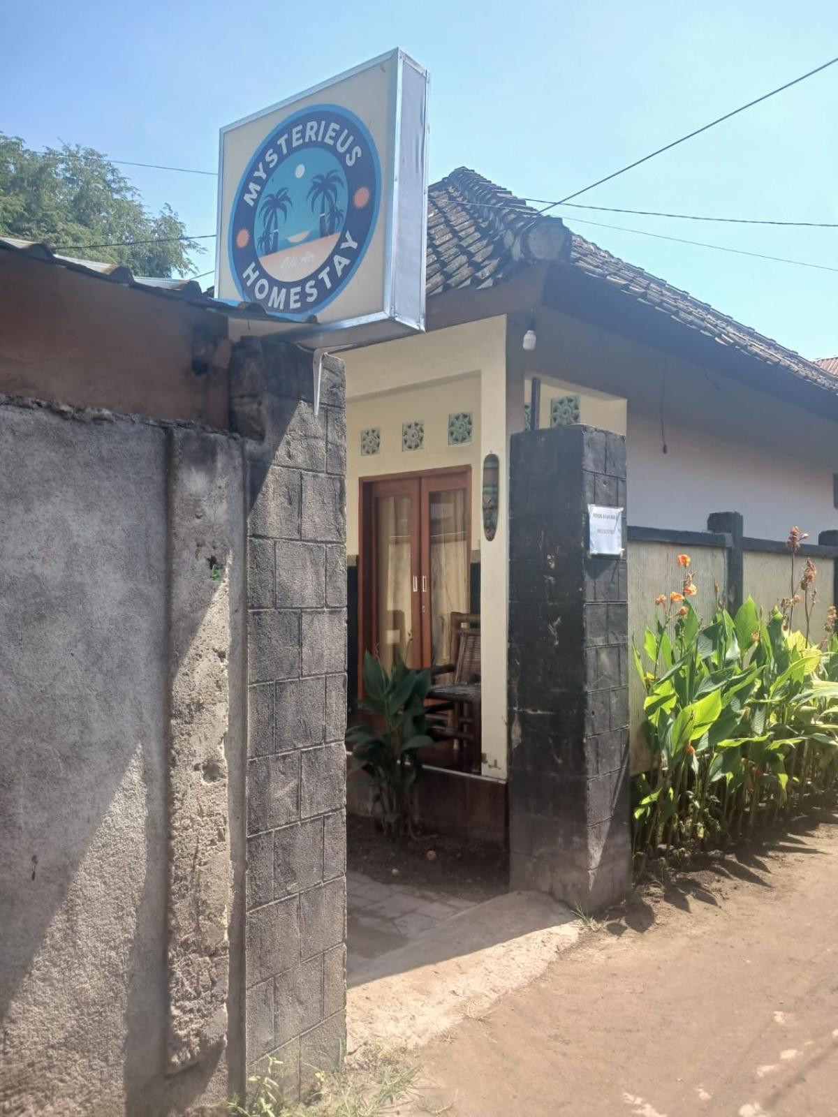 Mysterieus Gili Air Apartment Bagian luar foto
